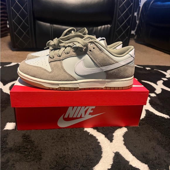 Nike Dunk Low Retro SE